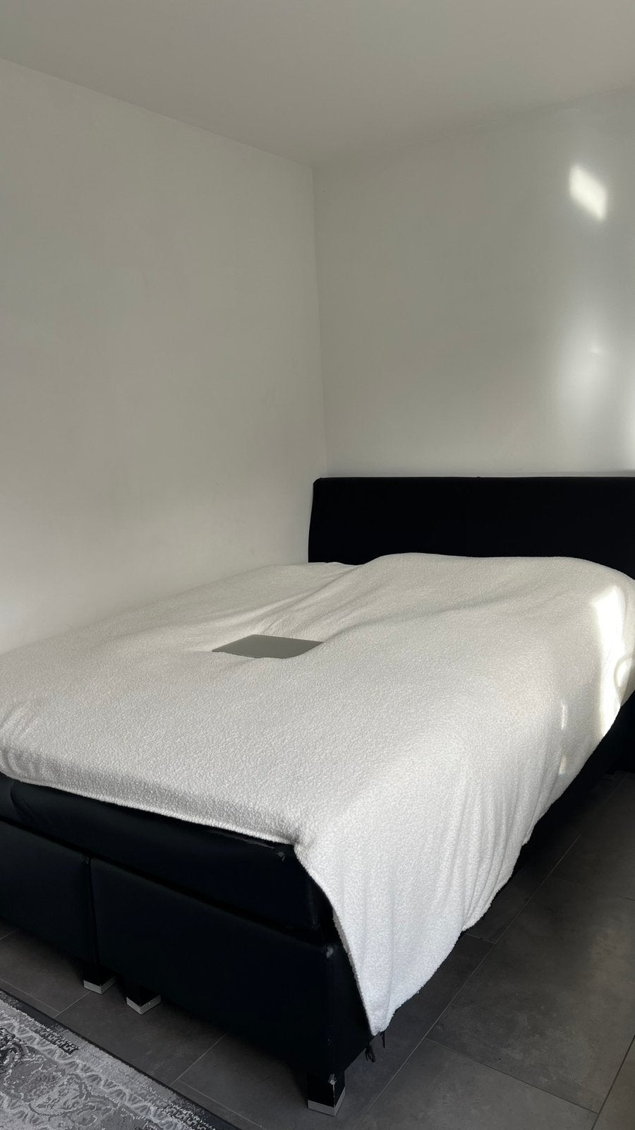 Zwarte leren Boxspring bed 140x220 gebruikt mag zsm weg, Ophalen, Gebruikt, Zwart, Tweepersoons