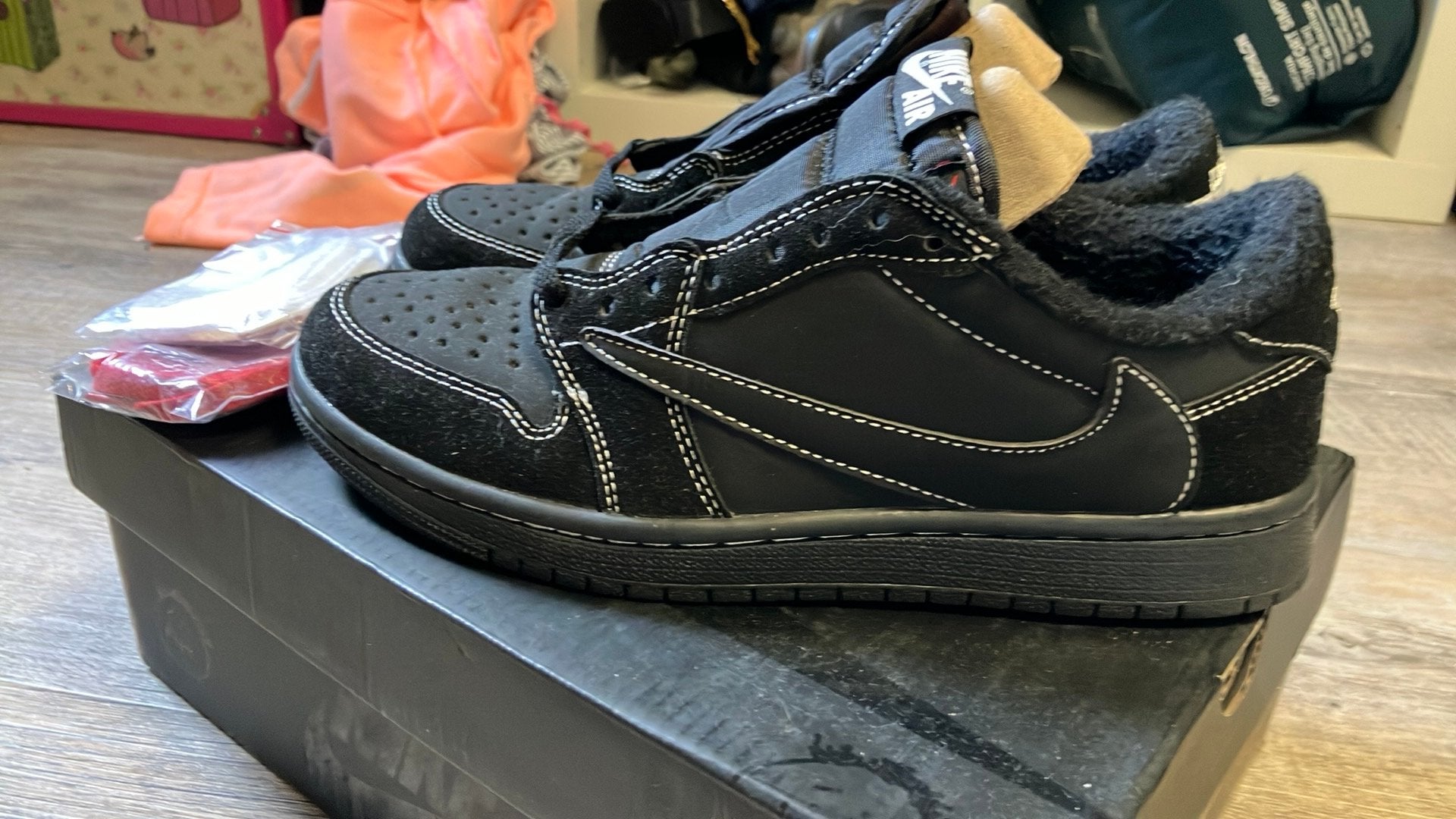 Travis scott nike black phantom, Verzenden, Zwart, Overige typen, Zo goed als nieuw