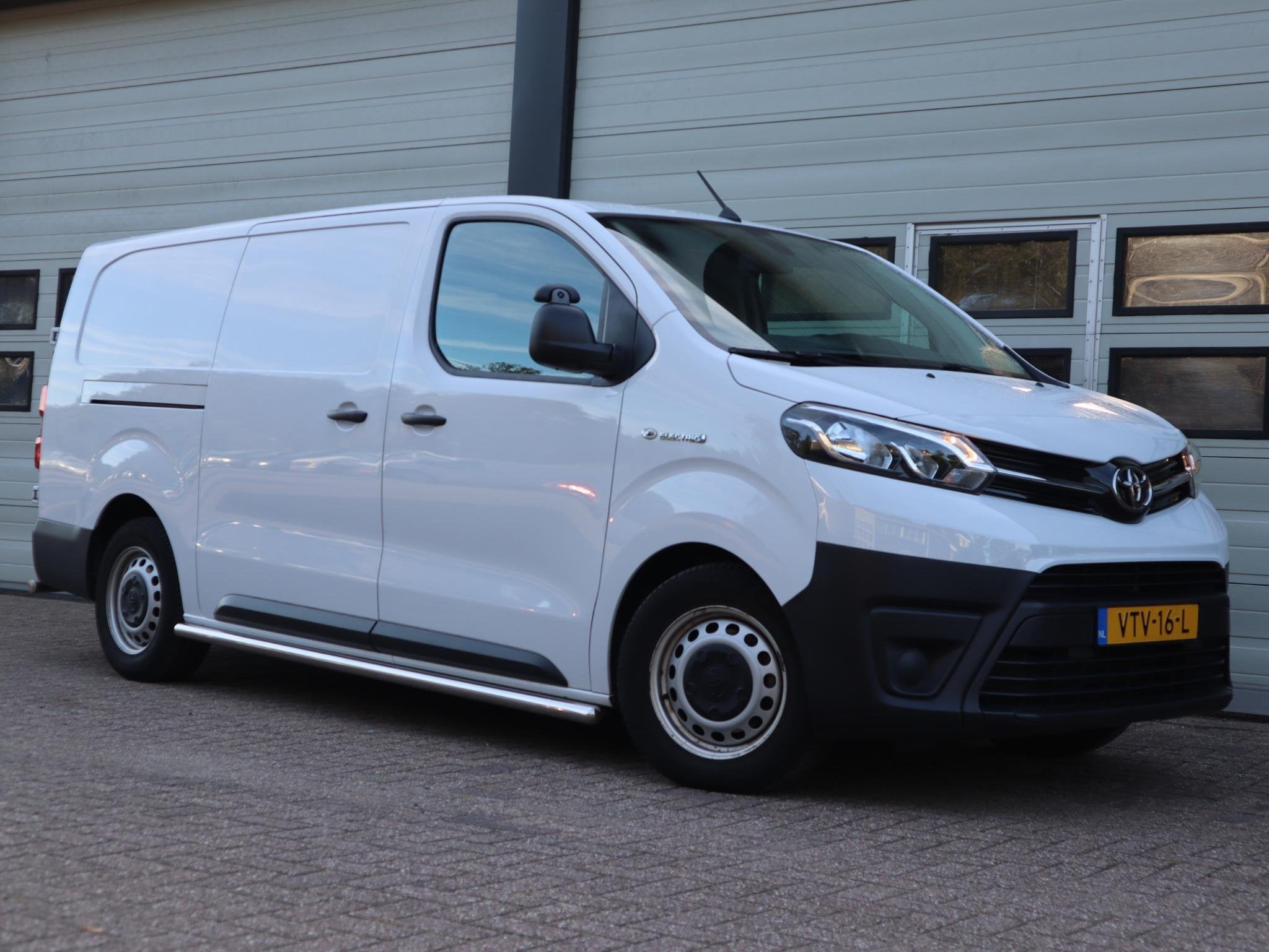 Toyota PROACE Electric Worker 75 kWh Long Range - Snelladen, Auto's, 330 km, Gebruikt, Wit, Origineel Nederlands