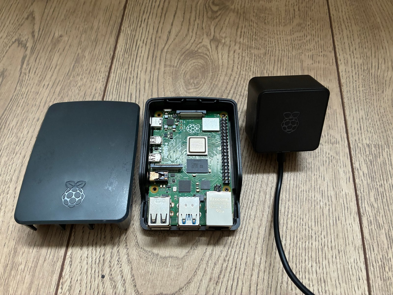 Raspberry Pi 4 Model B 2GB met behuizing en voeding, Ophalen of Verzenden, Zo goed als nieuw, Minder dan 4 GB, Minder dan 2 Ghz