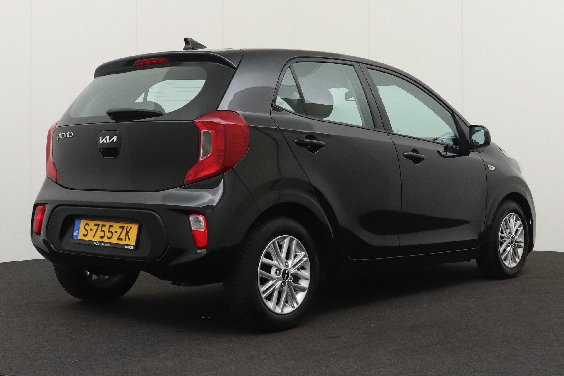 Kia Picanto 1.0 DPi DynamicLine Camera Carplay Cruise 14'LMV, Voorwielaandrijving, Stof, Gebruikt, 4 stoelen