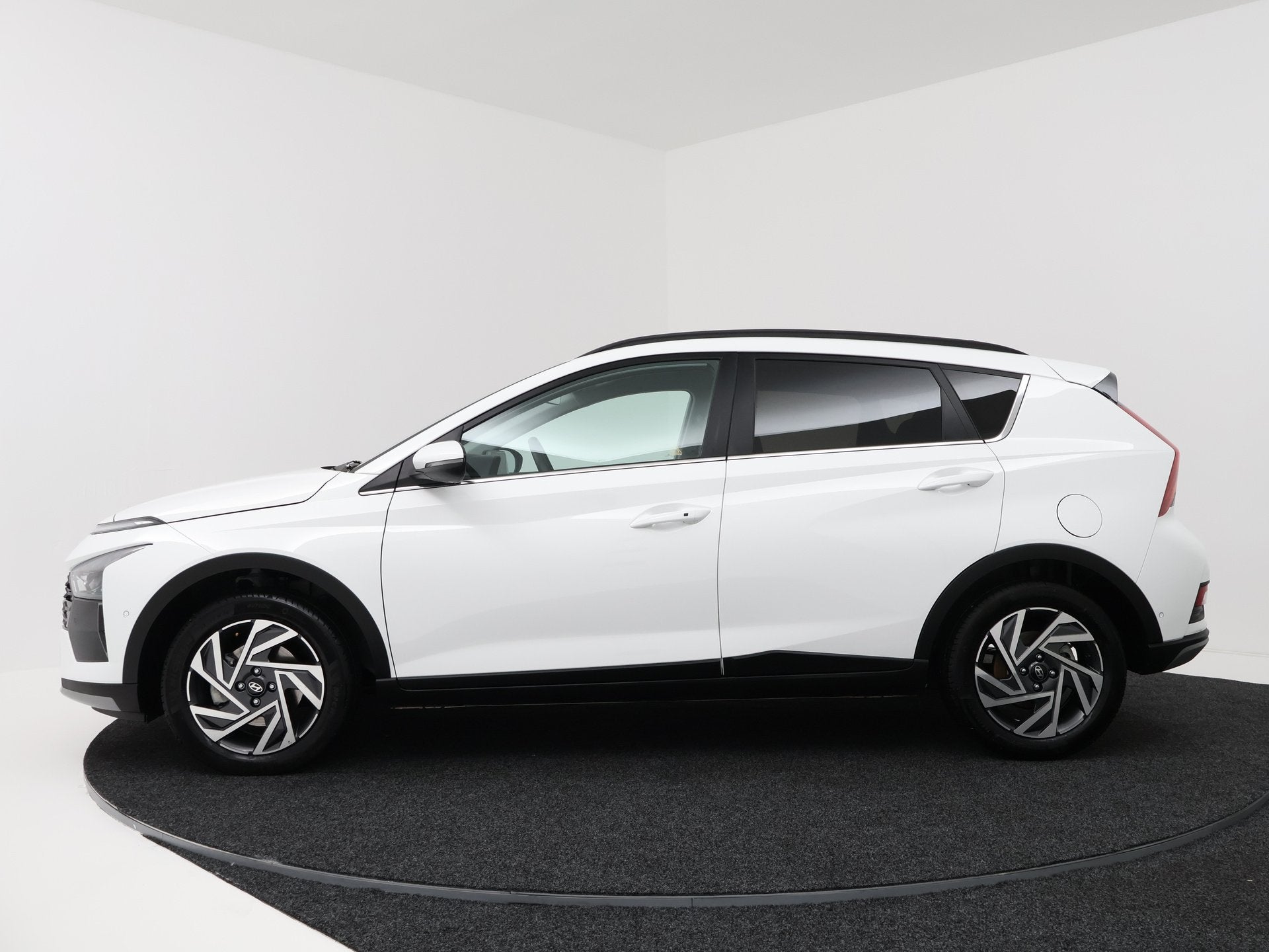 Hyundai Bayon 1.0 T-GDI Premium | 1e Eigenaar | Camera | Cli, Auto's, Hyundai, Voorwielaandrijving, 12 maanden, Gebruikt, Wit