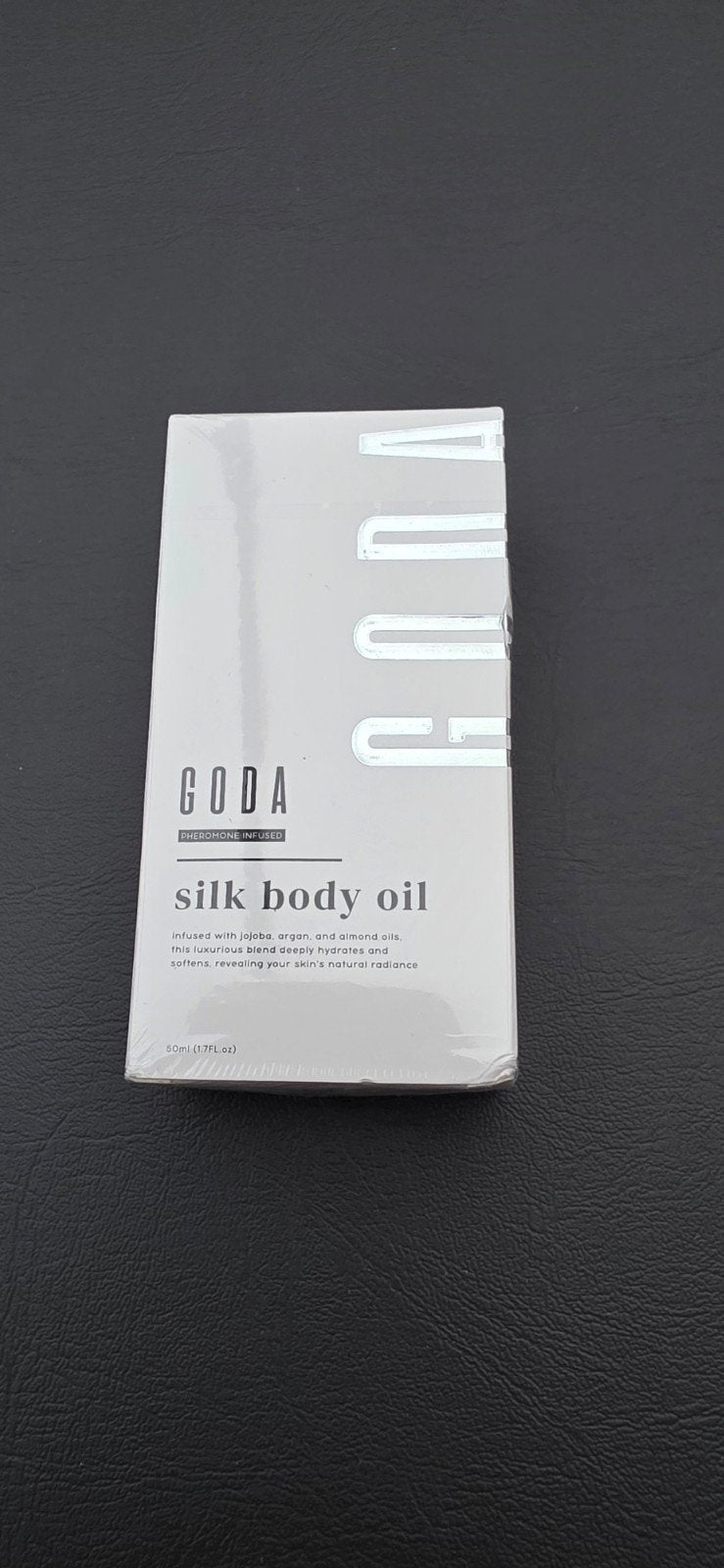 GODA Silk Body Oil - Hydraterende en Verzachtende Olie, Verzenden, Nieuw, Bodylotion, Crème of Olie