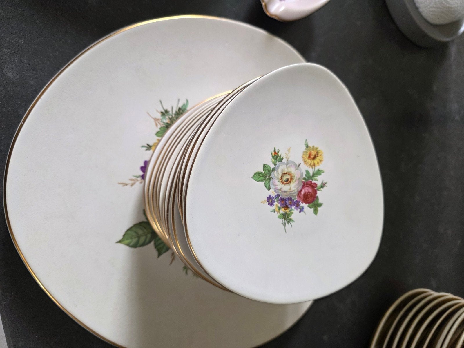 Vintage Flora Gouda gebakset 'Carla' (9-delig) +'Beatrix' as, Ophalen of Verzenden