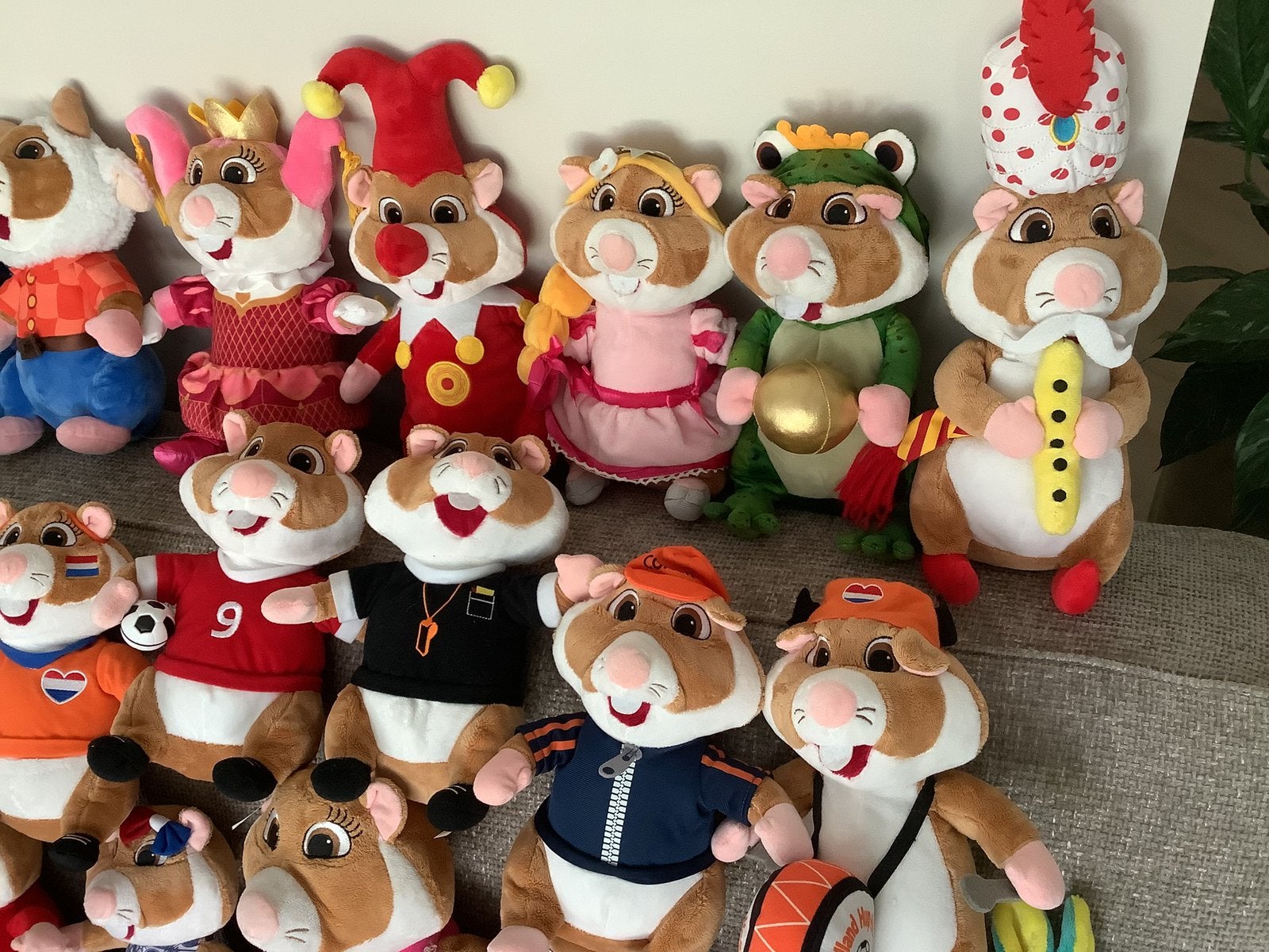 Super veel AH pluche knuffel hamster oa Efteling hamsters, Ophalen of Verzenden, Zo goed als nieuw, Overige typen