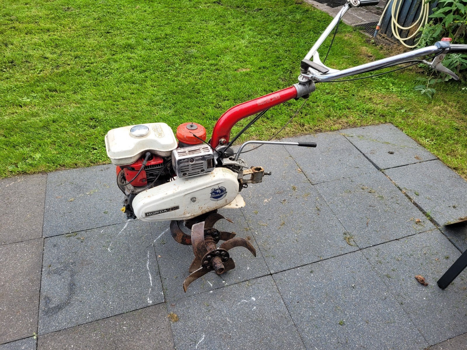 Honda f400 opknapper tuinfrees, Tuin en Terras, Ophalen, Gebruikt, Overige soorten, Honda