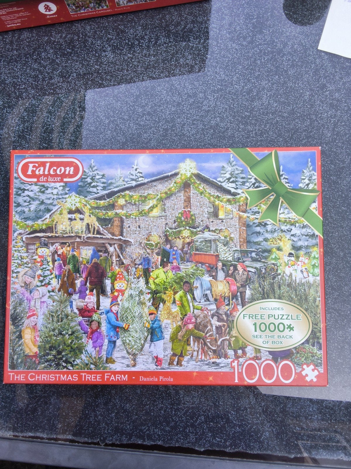 Falcon de luxe Kerstpuzzels - 2x1000 stukjes, Ophalen of Verzenden, 500 t/m 1500 stukjes, Zo goed als nieuw, Legpuzzel