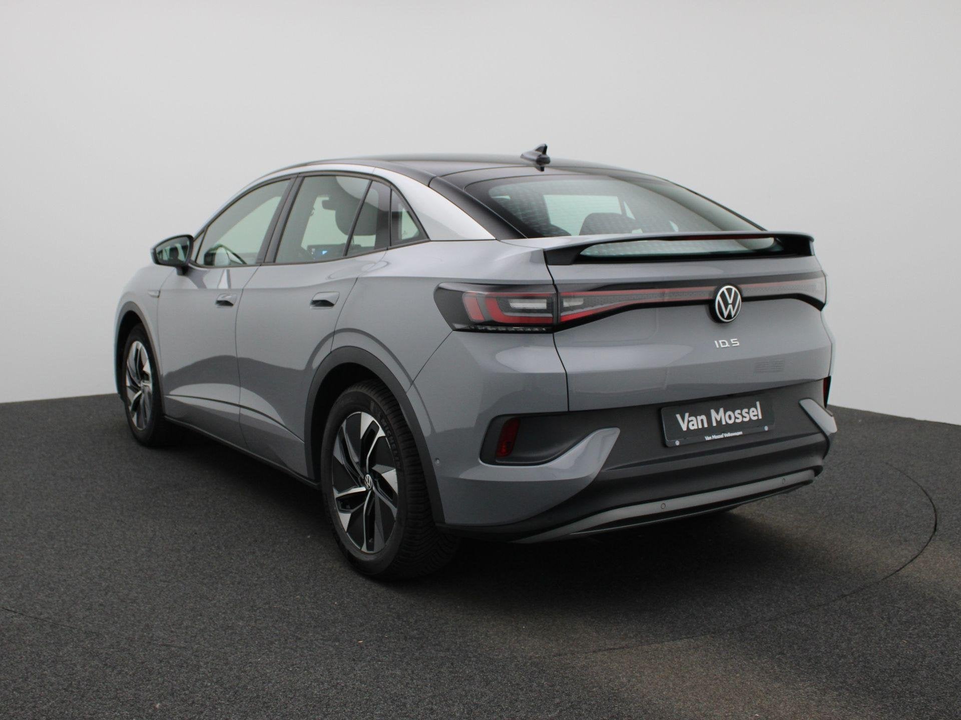 Volkswagen ID.5 Pro 77 kWh 204 PK| Dealeronderhouden | Navig, 12 maanden, Achterwielaandrijving, Zwart, 2018 kg