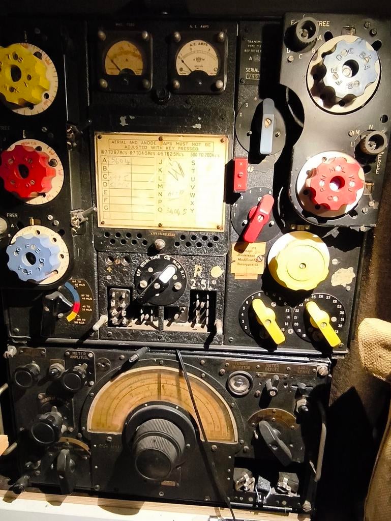 Wo2 Britse RAF lancaster radio set., Ophalen, Landmacht, Engeland