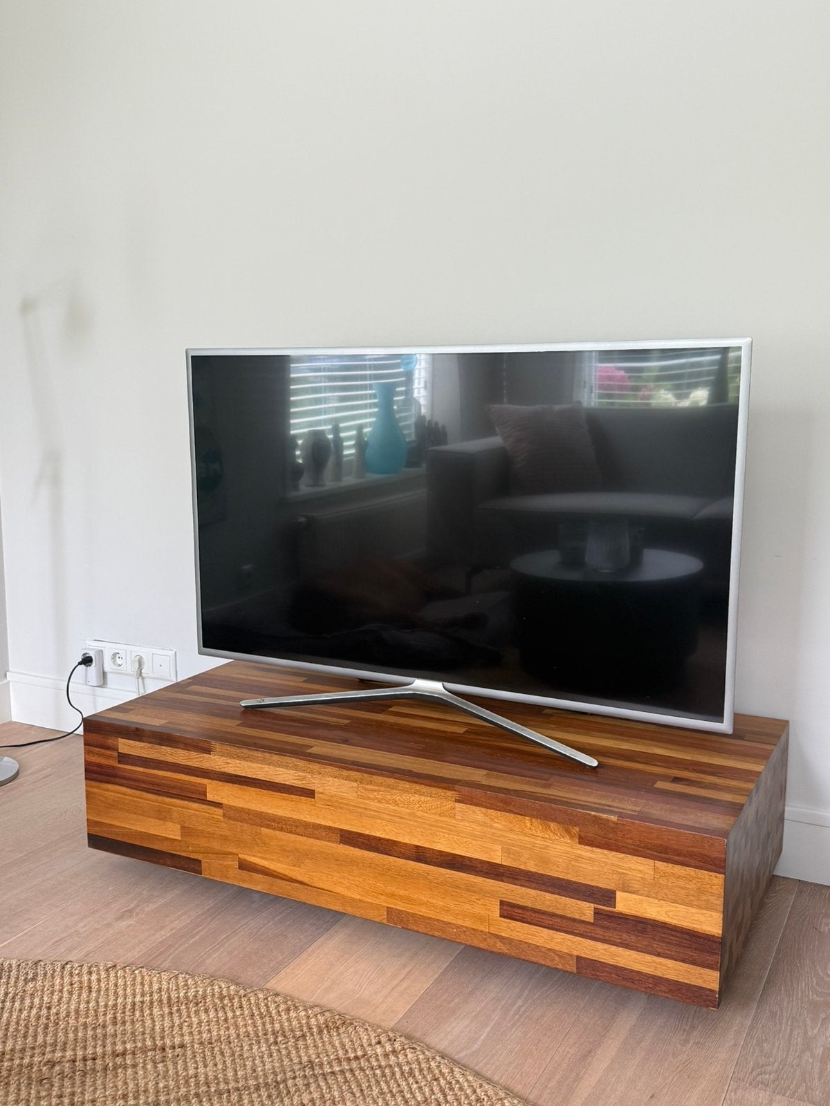 Linteloo Aulia tv-meubel / salontafel – massief hout, Ophalen, Zo goed als nieuw, Rechthoekig, 100 tot 150 cm