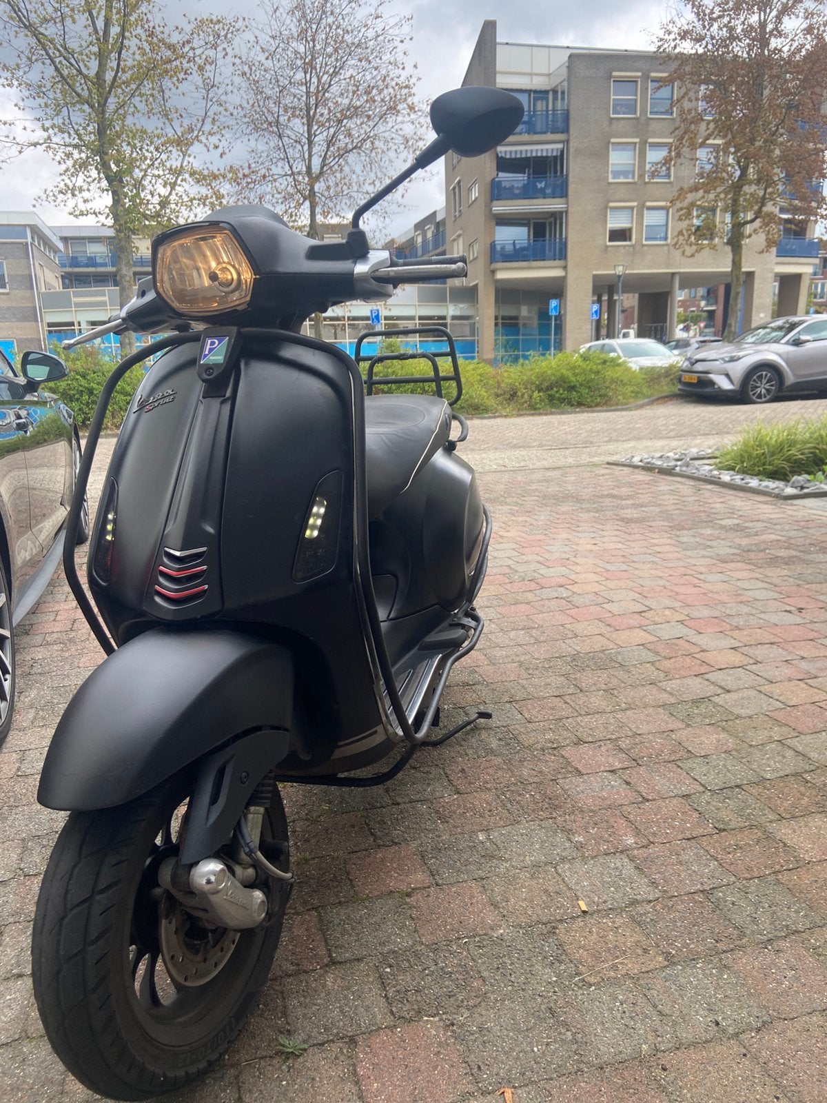 Vespa sprint 2016 mat zwart, Ophalen of Verzenden, Zo goed als nieuw, Benzine, Vespa S