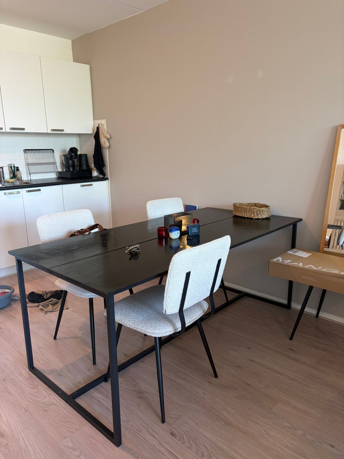 Zwarte eettafel (exclusief stoelen!), Ophalen, 50 tot 100 cm, Zo goed als nieuw, 150 tot 200 cm