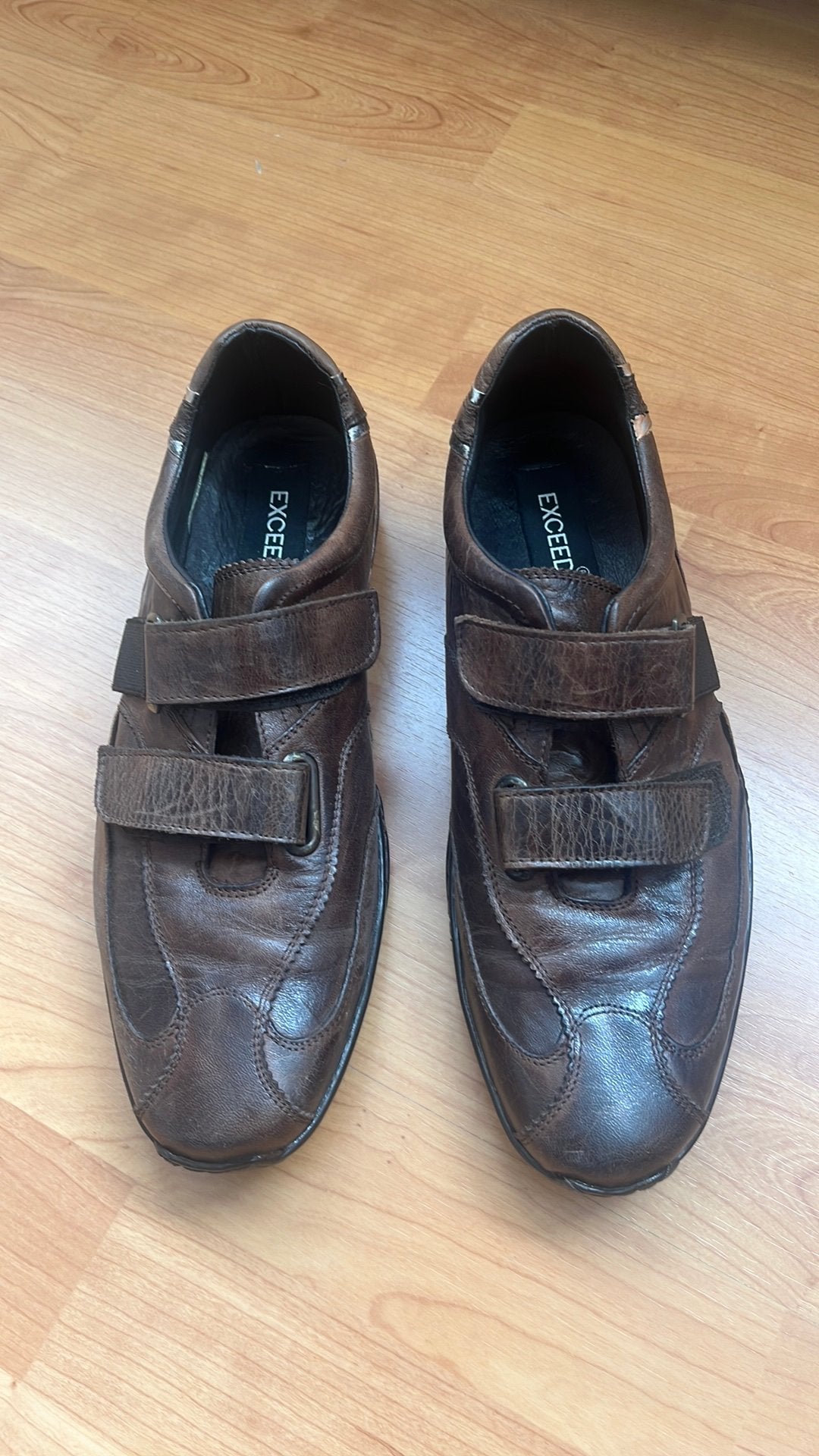 Bruine herenschoenen met klittenband maat 42 merk Exceed, Loafers, Bruin, Ophalen of Verzenden, Zo goed als nieuw