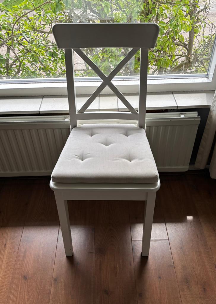 Witte stoel ikea, Ophalen, Zo goed als nieuw, Wit, Eén