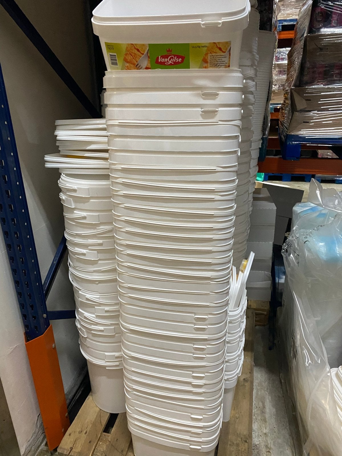 Grote schone plastic emmers 14 en 22L met deksel en handvat, Ophalen, Kunststof, ., Zo goed als nieuw