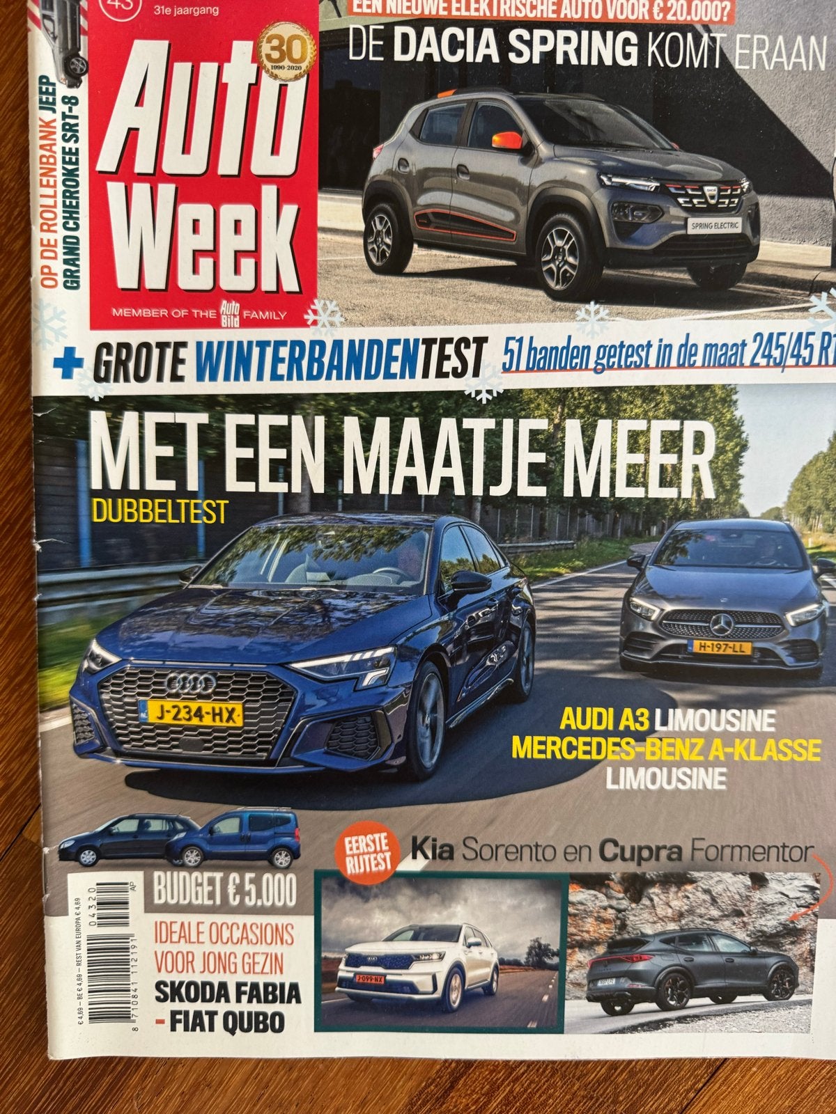 AutoWeek Magazine - Dacia Spring, Winterbandentest, Dubbelte, Ophalen of Verzenden, Zo goed als nieuw