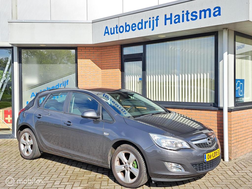 Opel Astra 1.4 Turbo Edition Airco | LMV | Tr.hk, Voorwielaandrijving, Euro 5, Gebruikt, 680 kg
