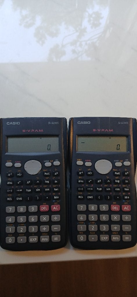 Casio rekenmachine, Ophalen, Gebruikt