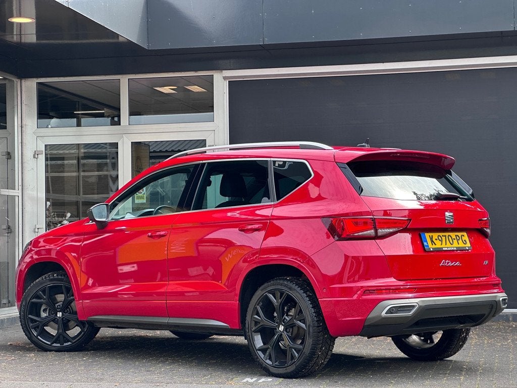 Seat Ateca 1.5 TSI FR Business Intense 12md Garantie! 360 CA, Auto's, Seat, Euro 6, 4 cilinders, Ateca, Start-stop-systeem