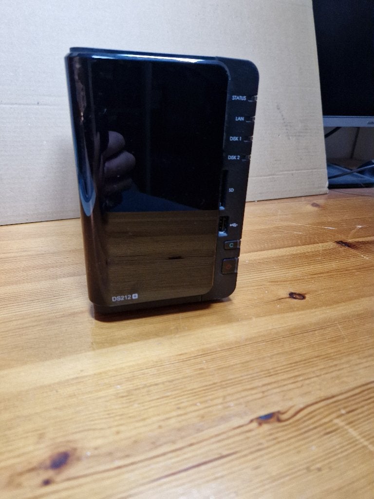 Synology DS212+, Ophalen, Zo goed als nieuw