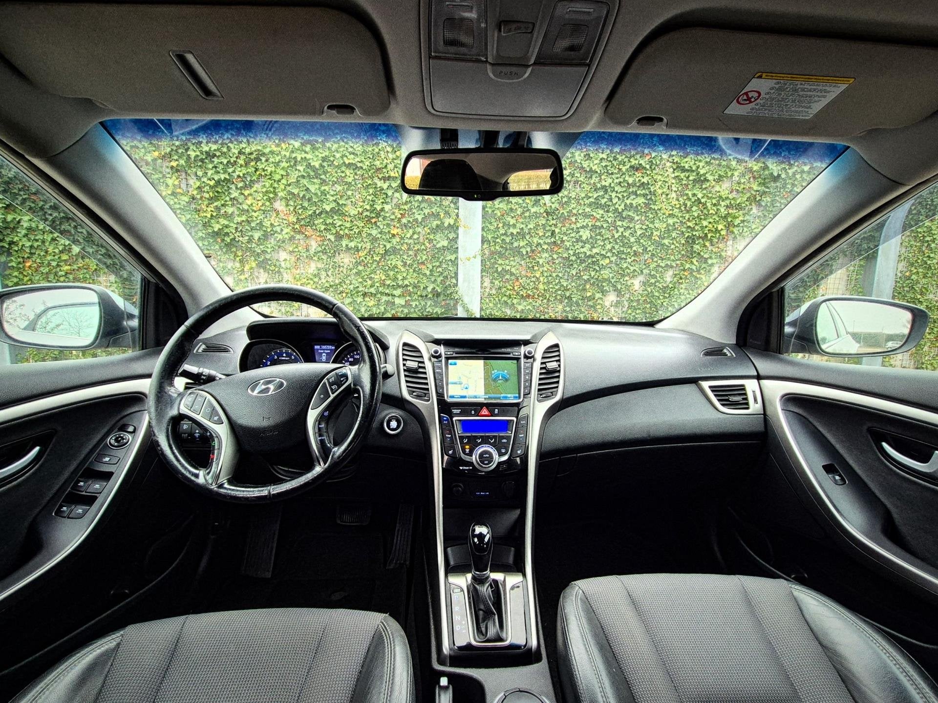 Hyundai I30 1.6 GDI i-Vision, Euro 5, Gebruikt, 1591 cc, Leder en Stof
