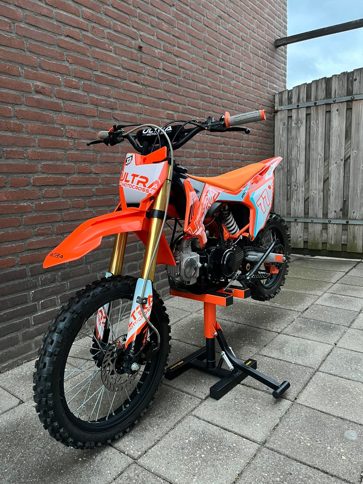 Pitbike, Ophalen, Zo goed als nieuw, Pitbike
