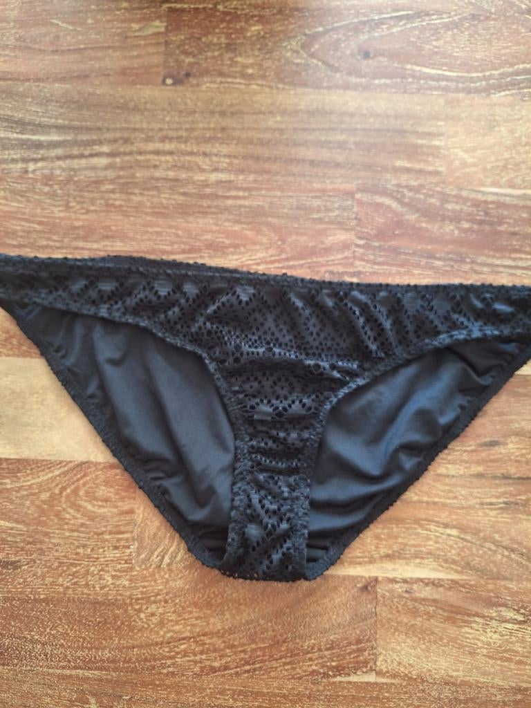 Bikini Broekje gevoerd M, Ophalen of Verzenden, Overige soorten