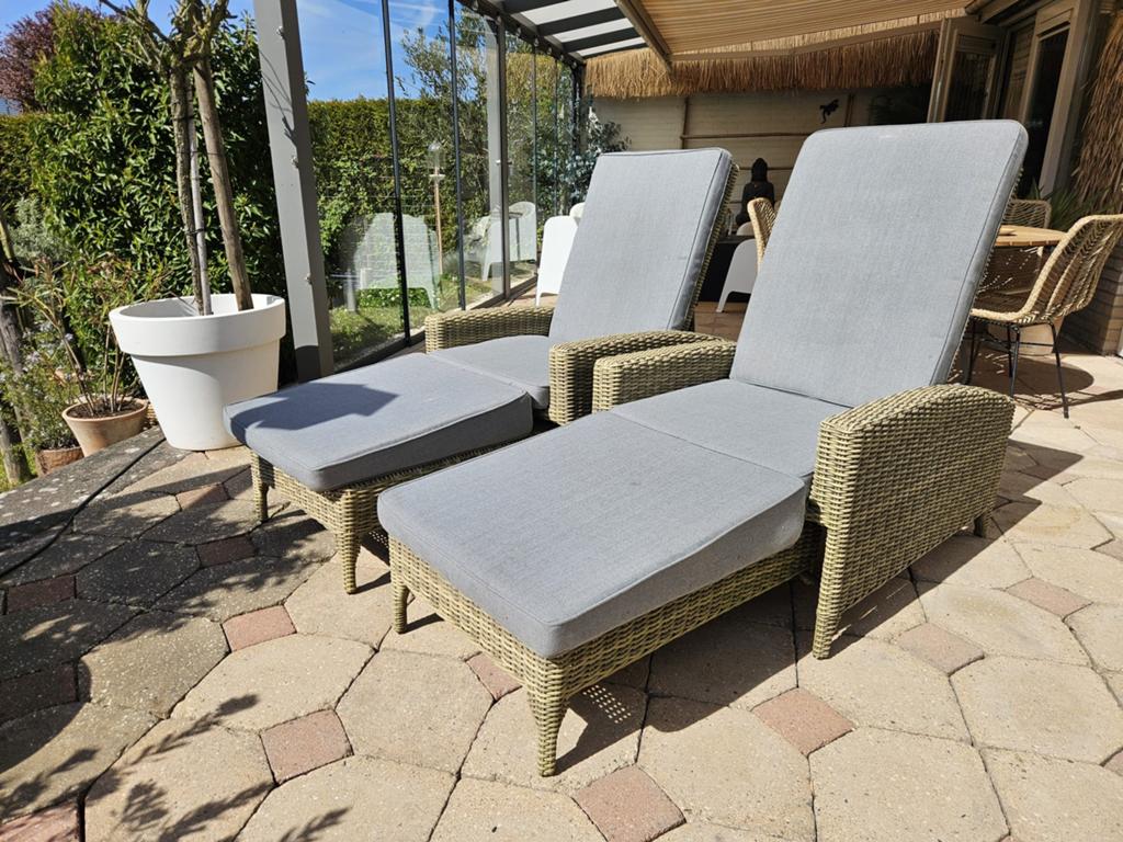 2 lounge ( lig) stoelen van het merk Wakefield!, Tuin en Terras, Ligbedden, Ophalen, Gebruikt, Kunststof, Verstelbaar