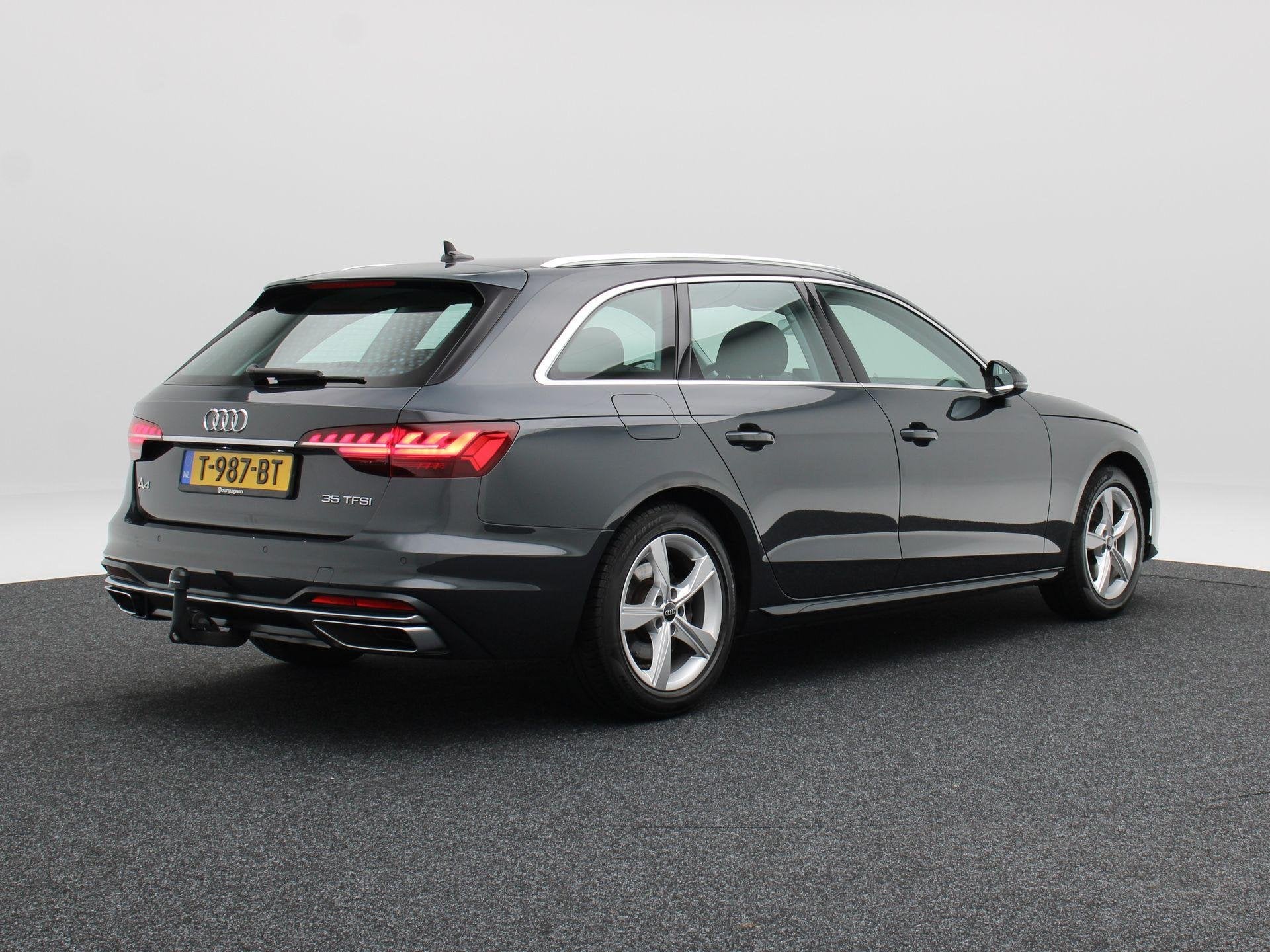 Audi A4 Avant 35 TFSi 150 Pk Automaat Advanced Edition | Ful, Stof, Gebruikt, 4 cilinders, A4