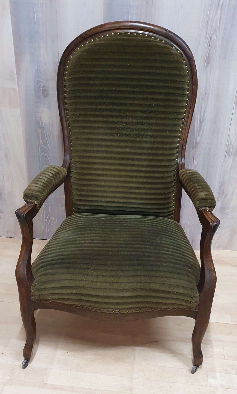 Voltaire stoel van hout met groene bekleding, Ophalen