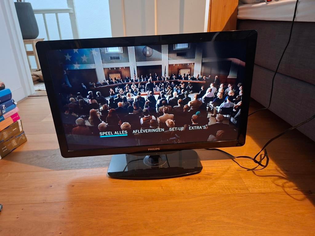Philips televisie 31 inch (80cm) met afstandsbediening, Ophalen, Philips, 50 Hz, 80 tot 100 cm