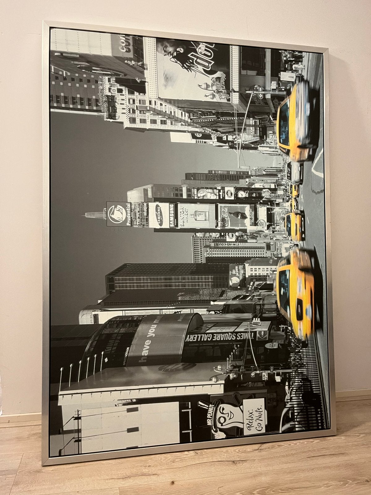 Ikea Poster met Lijst - Times Square New York, Huis en Inrichting, Ophalen, Zo goed als nieuw, Foto of Poster, 75 – 100