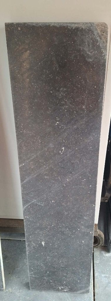 Vensterbanken natuursteen, Ophalen, Gebruikt, 100 tot 150 cm, Hardsteen
