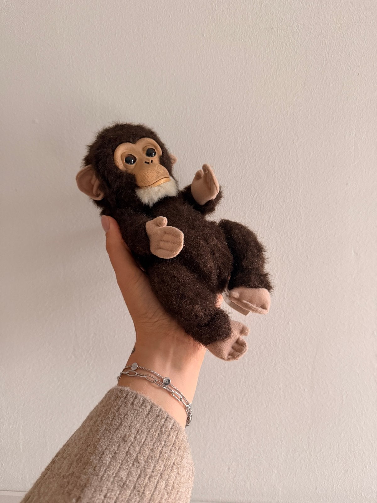 Tiger Electronics furreal friends Newborn Chimp knuffel, Overige merken, Ophalen of Verzenden, Klein (minder dan 20 cm), Bruin