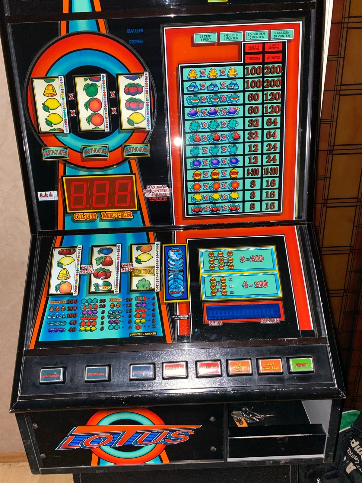 Vintage Lotus fruitautomaat - Werkend, Verzamelen, Automaten | Gokkasten en Fruitautomaten, Euro, Ophalen, Gebruikt, Met sleutels