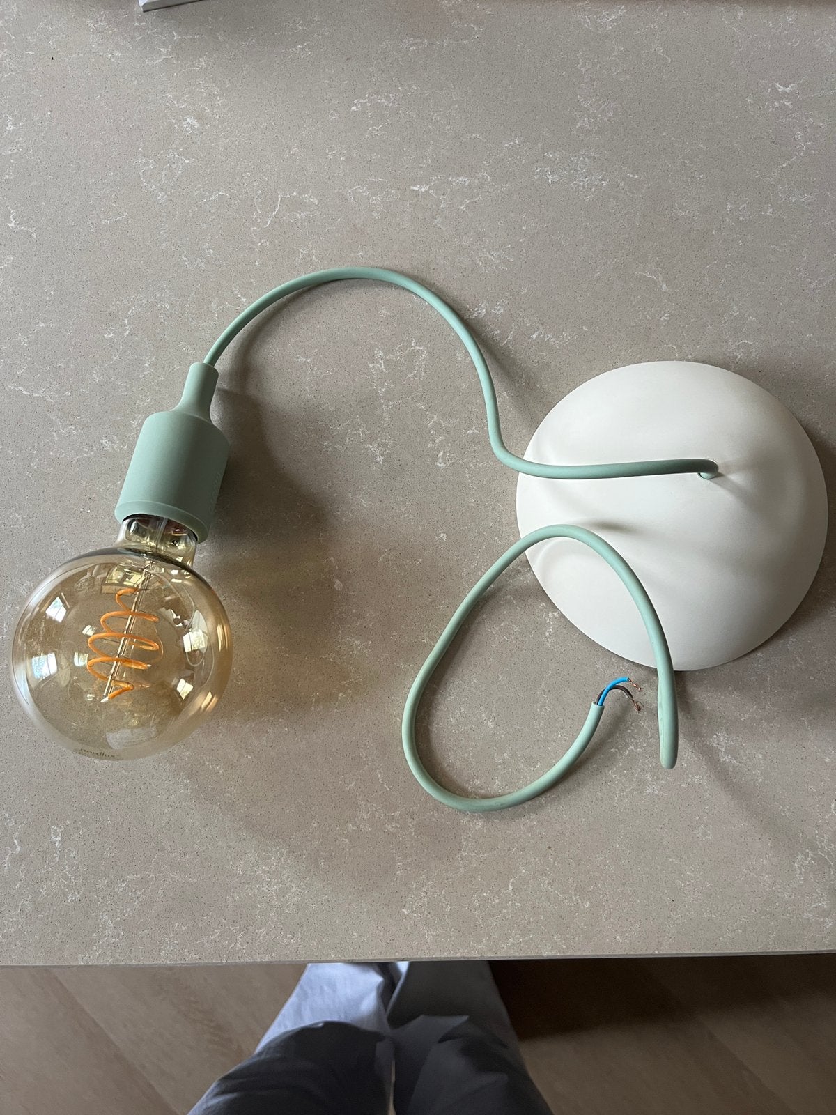 Design lamp muuto, Ophalen of Verzenden, Zo goed als nieuw