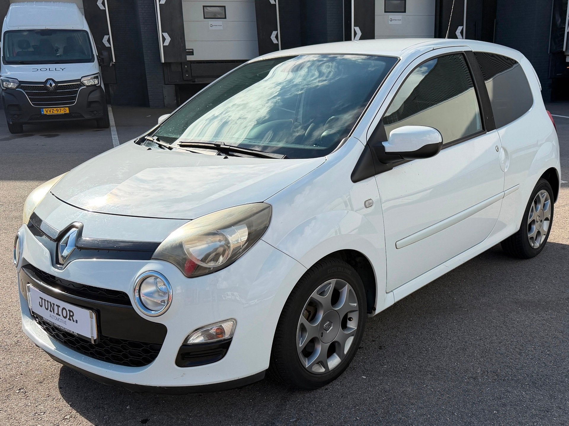 Renault Twingo 1.2 16V Dynamique CRUISE/CLIMA/LMV/FACELIFT/N, Auto's, Voorwielaandrijving, Twingo, Gebruikt, Zwart