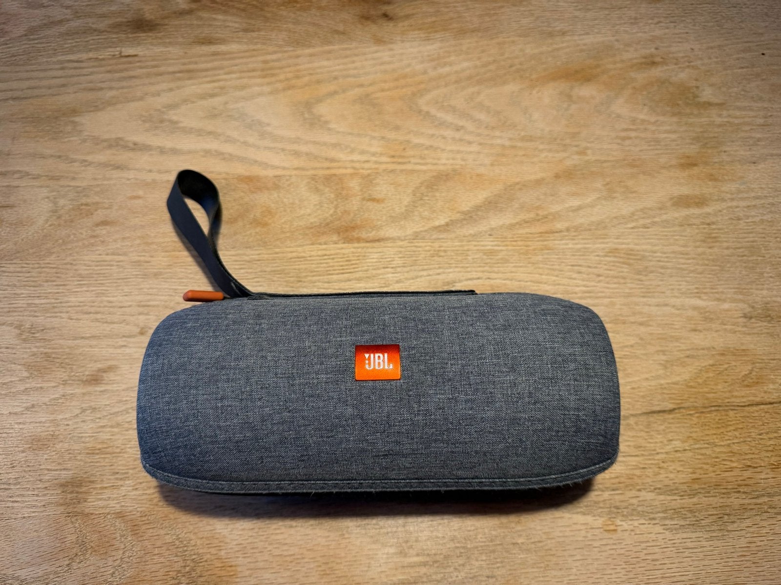 JBL Charge 3 Speaker Beschermhoes, Ophalen of Verzenden, Zo goed als nieuw, Overige typen, JBL