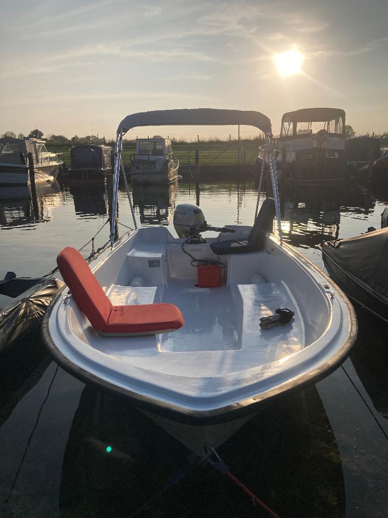 Cresent Noorse dubbelwandige motorboot, Gebruikt, Polyester, Overige typen, 2.05 meter of meer