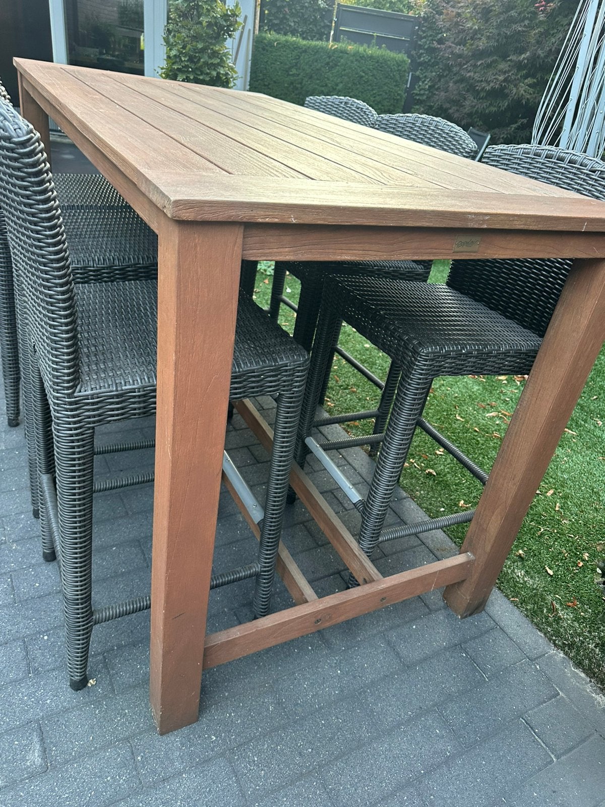Mooie hoge tuintafel, Ophalen, Zo goed als nieuw, Rechthoekig, Hout