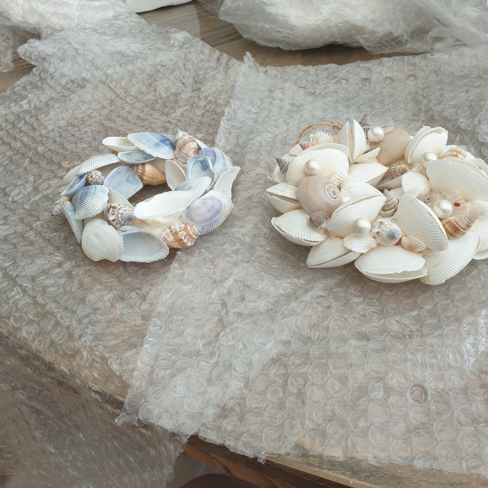 Riviera maison  shell  wreathjes, Ophalen, Zo goed als nieuw