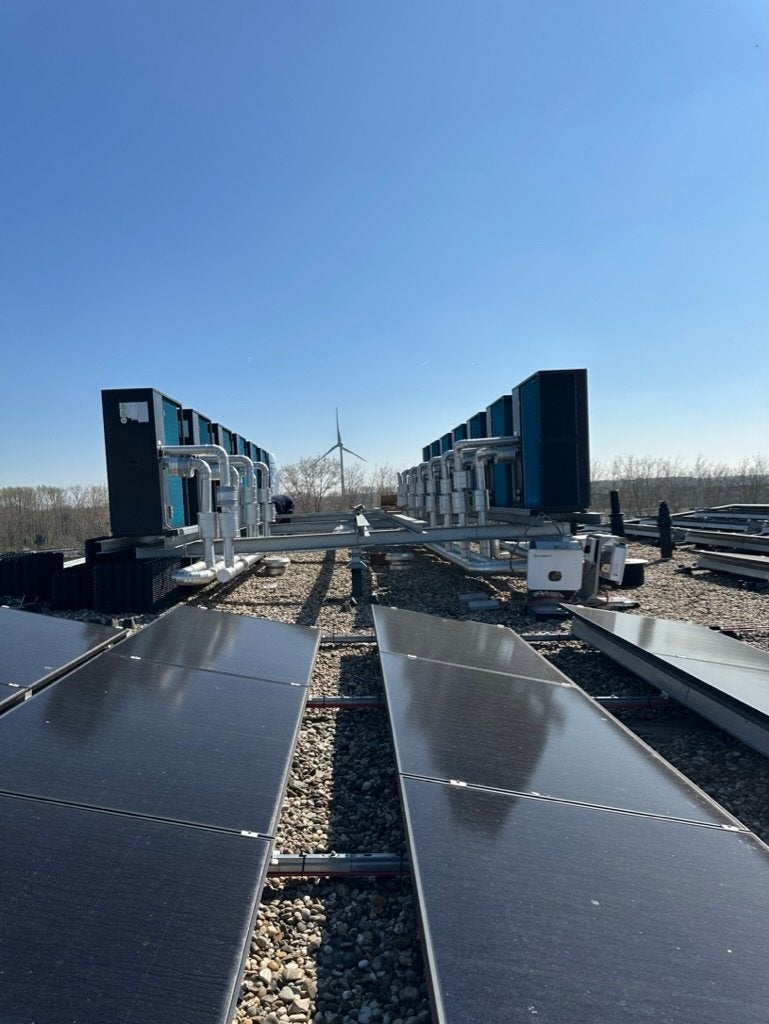 LONGi / Trina All-Black zonnepanelen v.a. 420Wp, Ophalen of Verzenden, Nieuw, Paneel, 200 wattpiek of meer