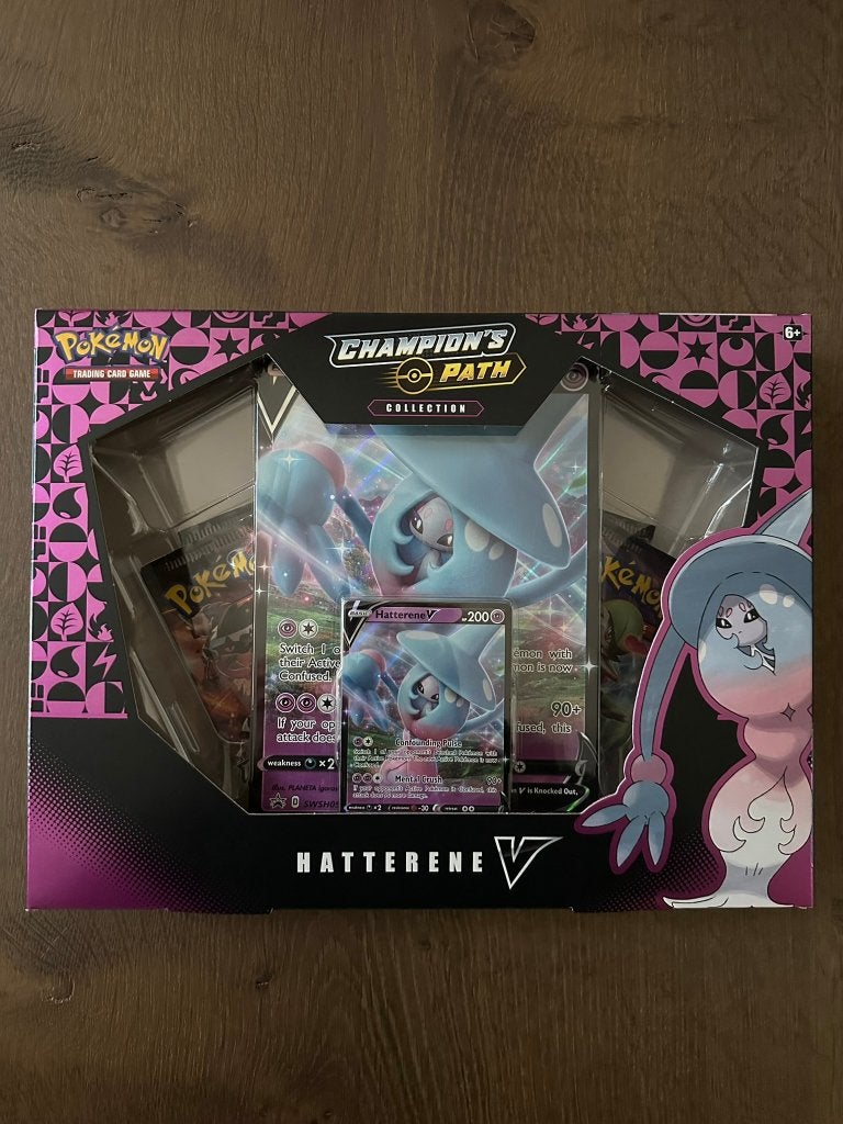 Champion's Path Hatterene V Collection Box, Hobby en Vrije tijd, Verzamelkaartspellen | Pokémon, Ophalen of Verzenden, Nieuw, Boosterbox