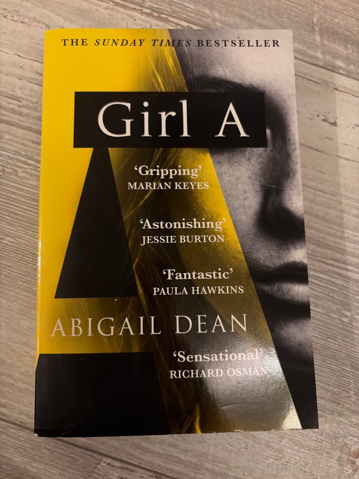 Girl A - Abigail Dean (The Sunday Times Bestseller), Ophalen, Zo goed als nieuw, Europa overig