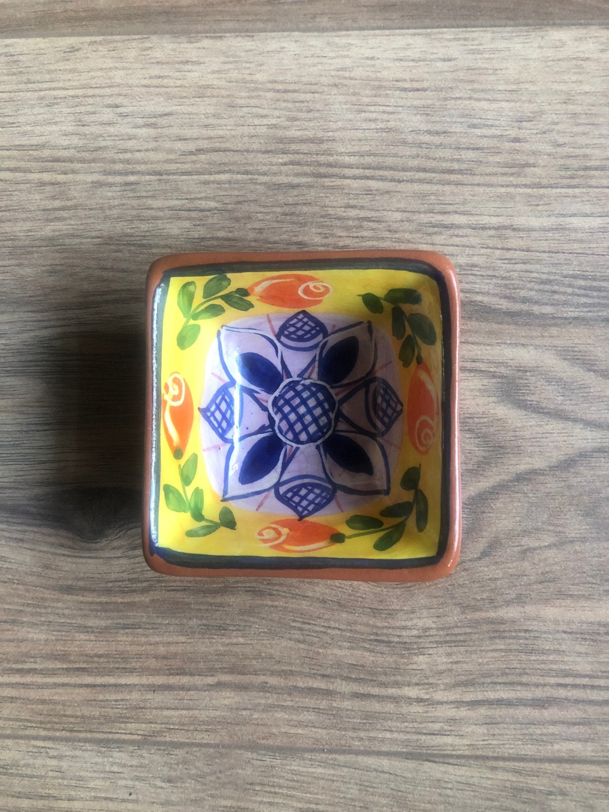 Klein Portugees bakje aardewerk met glazuur, Ophalen of Verzenden, Aardewerk, Overige stijlen, Schaal of Schalen