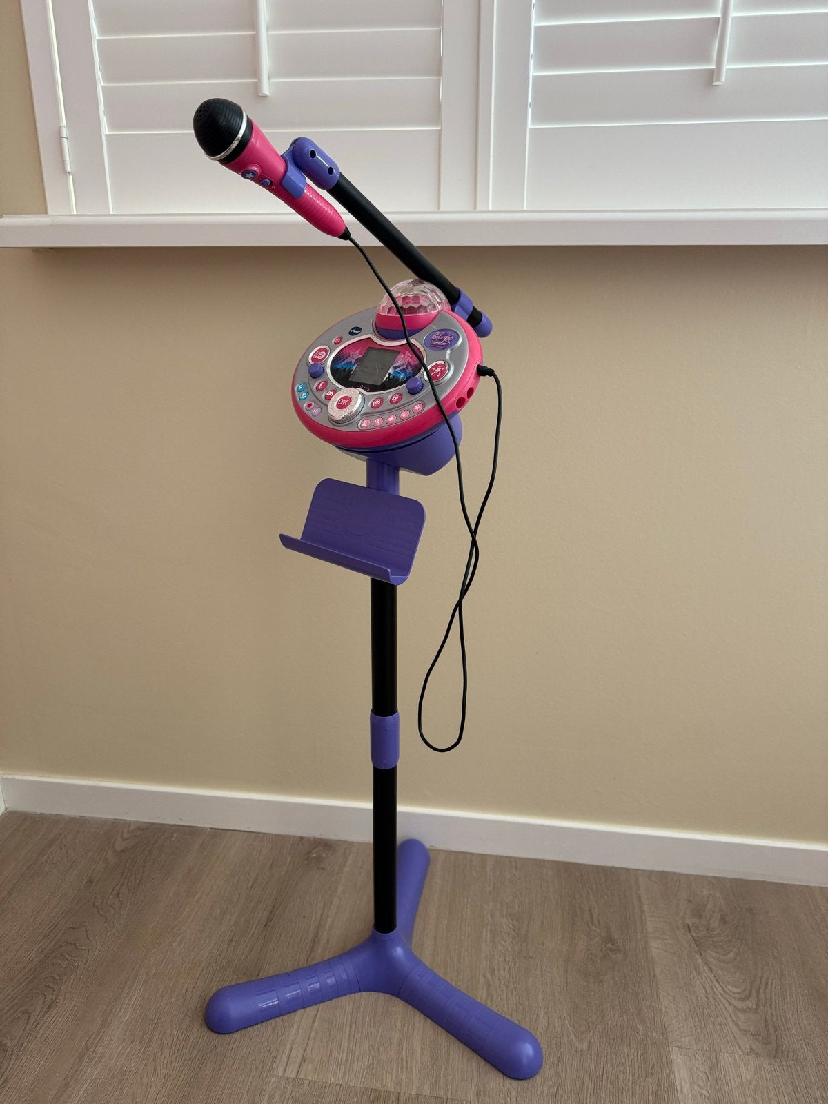 VTech Kidi Super Star Karaoke Microfoon met Standaard, Ophalen, Zo goed als nieuw, Microfoon(s)