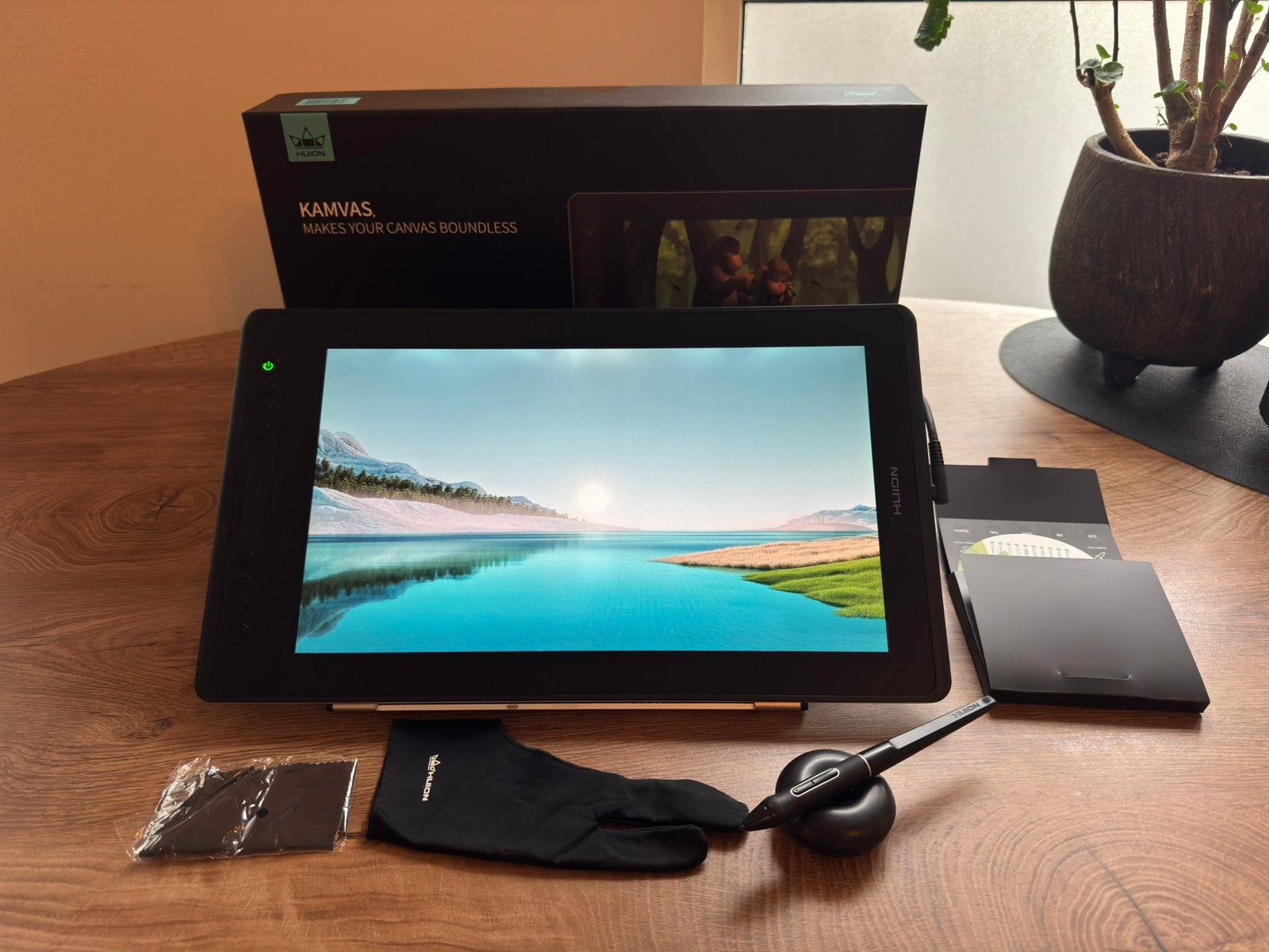 Huion Kamvas Pro 16 Pen Display (GT-156), Ophalen of Verzenden, Zo goed als nieuw, Bedraad