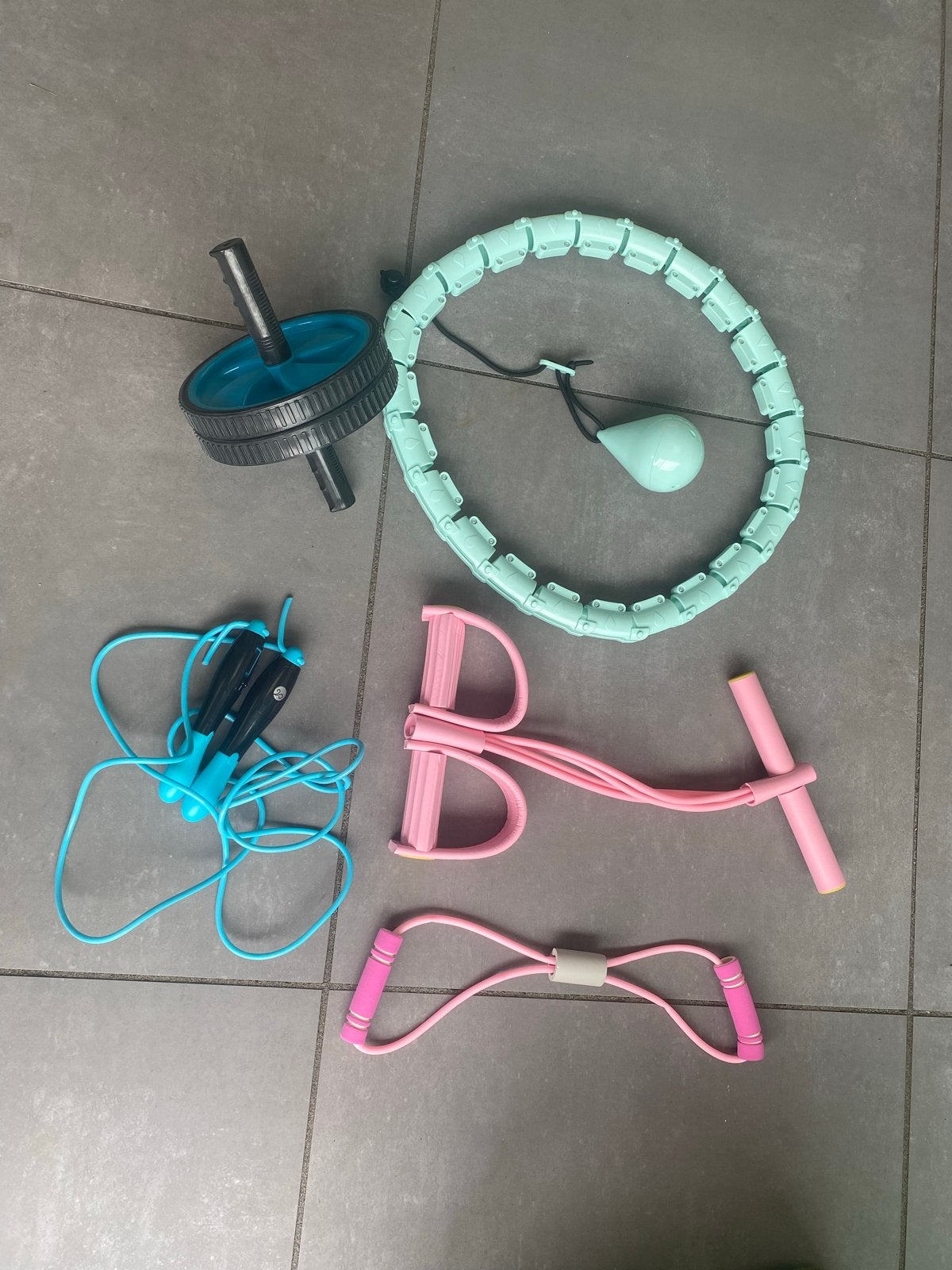 Fitness set, Sport en Fitness, Fitnessmaterialen, Ophalen, Zo goed als nieuw, Armen, Buikspierwiel