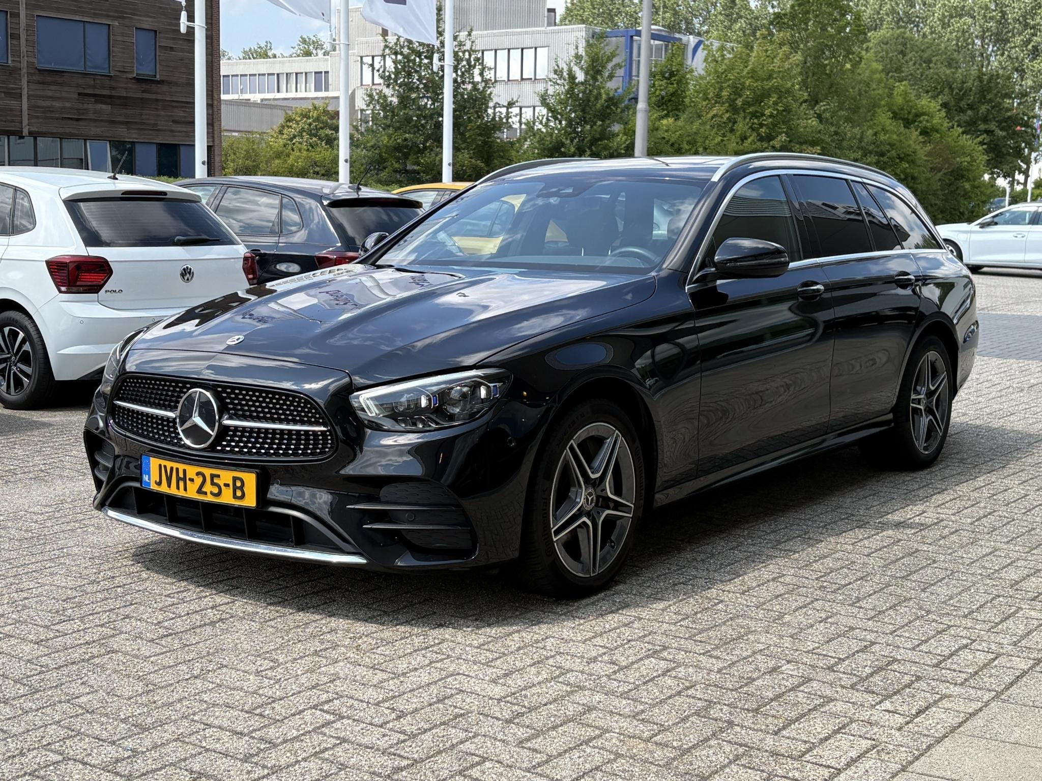 Mercedes-Benz E-klasse Estate 300 e AMG Line PHEV | Wegklapb, Automaat, Gebruikt, 4 cilinders, 320 pk