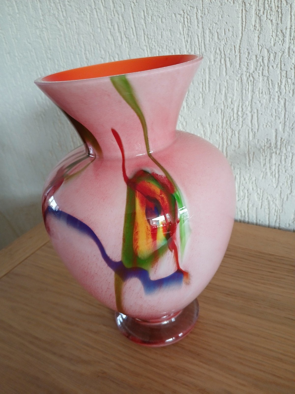 Unieke Design Vaas - Roze Glas met Kleurrijke Patronen, Ophalen of Verzenden